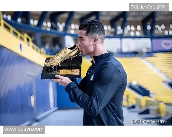 左脚足球明星盘点：那些在绿茵场上以左脚绝技闻名的传奇球员