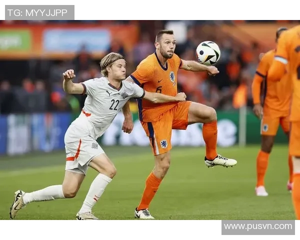 荷兰足球明星积极参与疫后复苏活动展现社会责任感